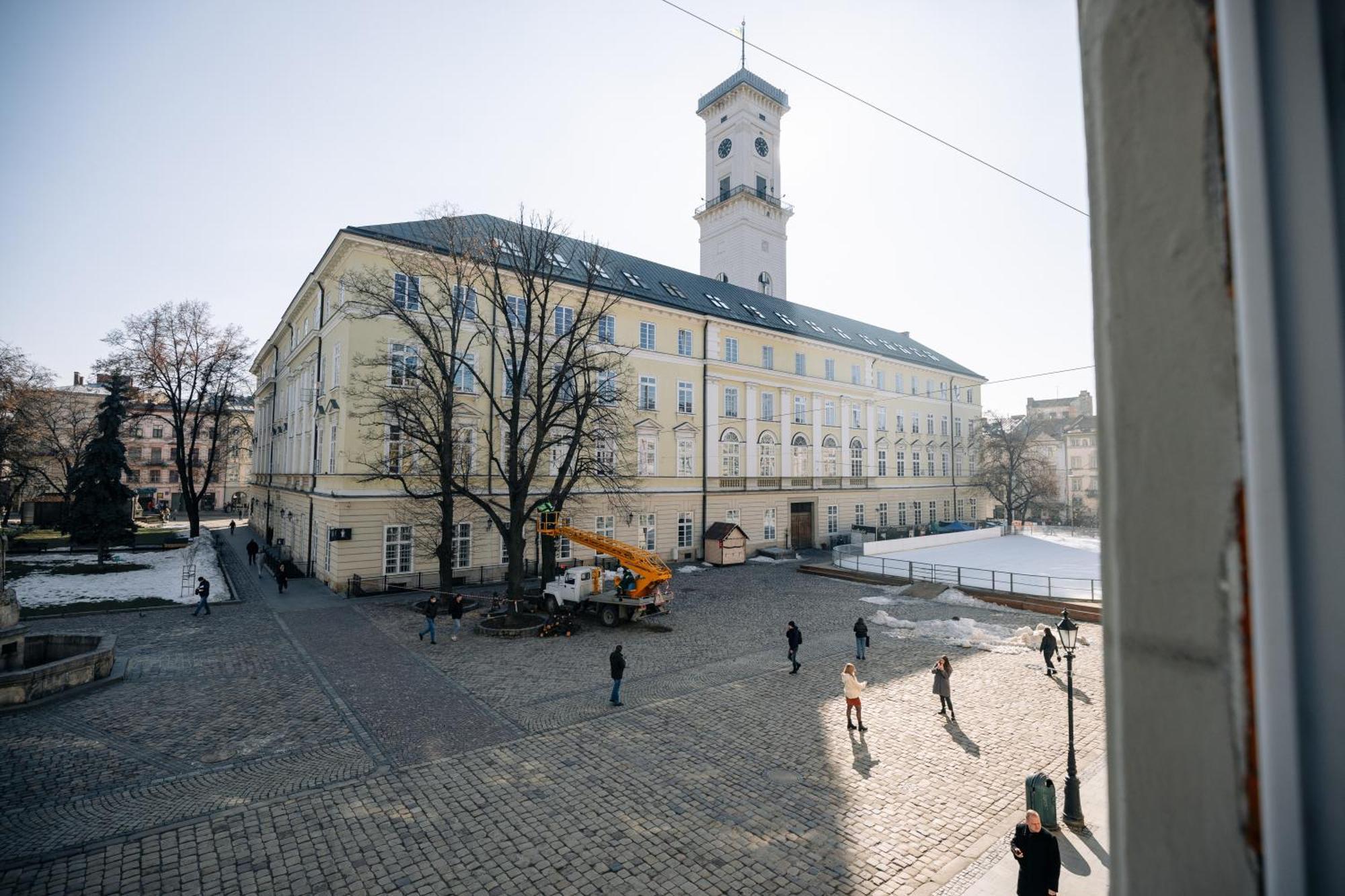 View On Rynok Square Apartments Leópolis Exterior foto